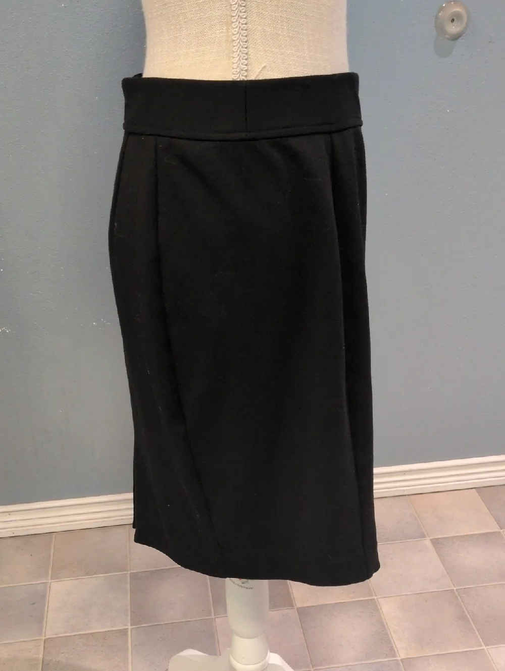Loft Outlet Petite Minimalist Preppy Black Pencil Skirt Office Siren Midi Length